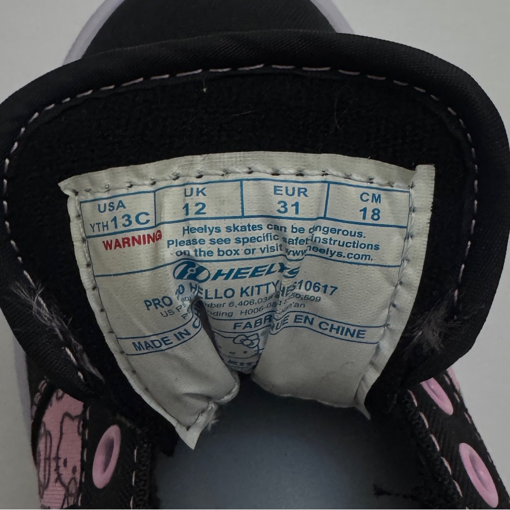 Heeley’s Heeley’s Pro 20 Hello Kitty Size 13C - Picture 6 of 7